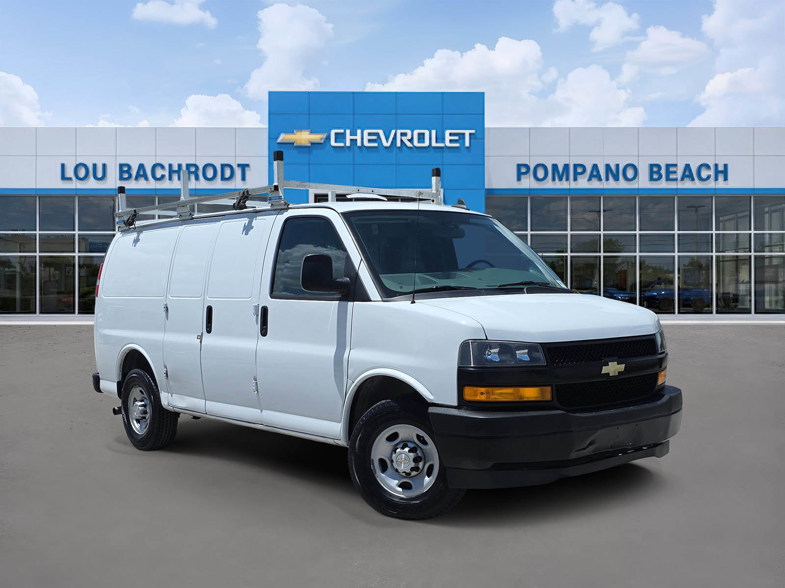 Used 2020 Chevrolet Express 2500 w/ Communications Package RWD image 1