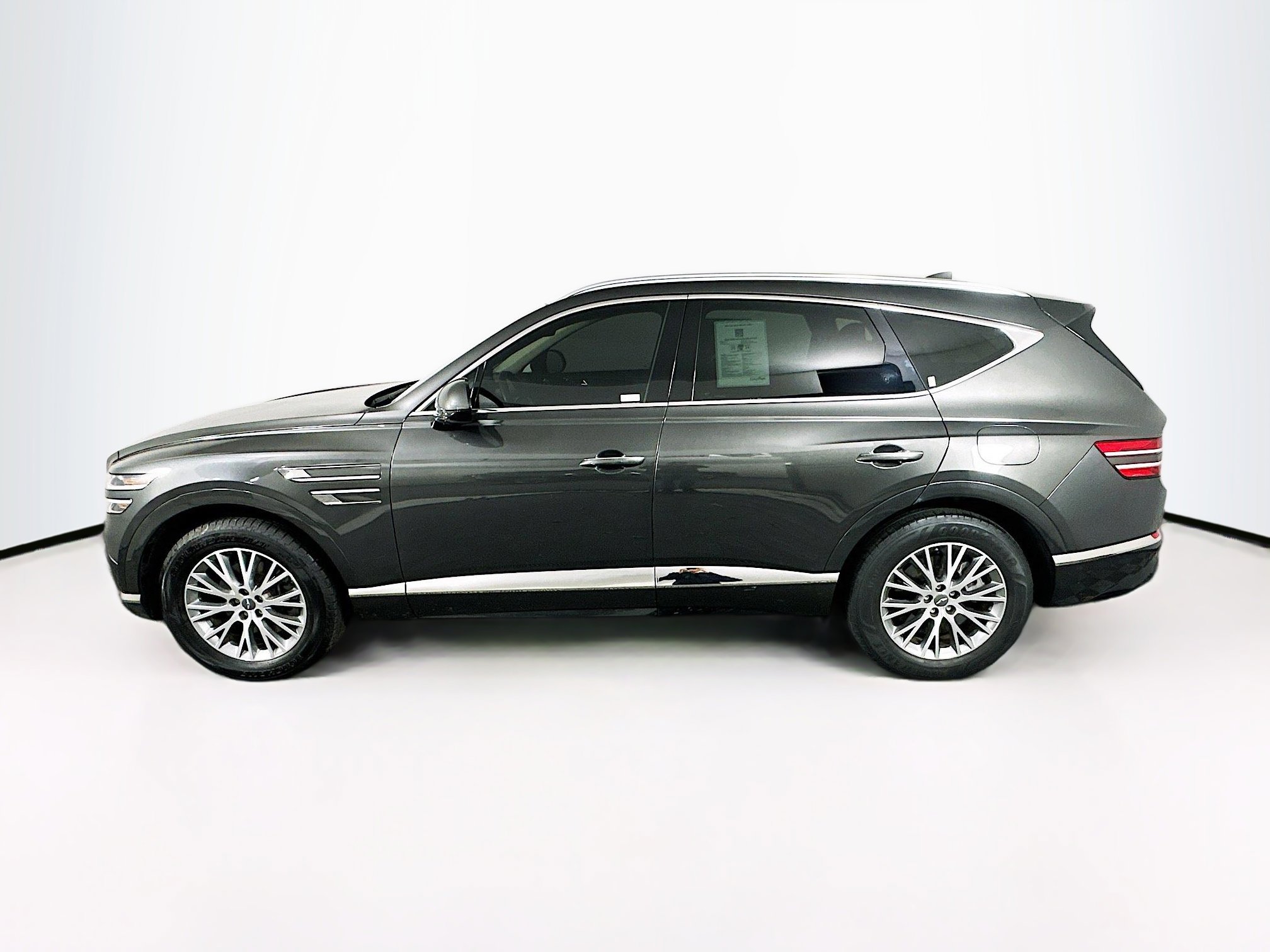 Used 2024 Genesis GV80 2.5T image 4