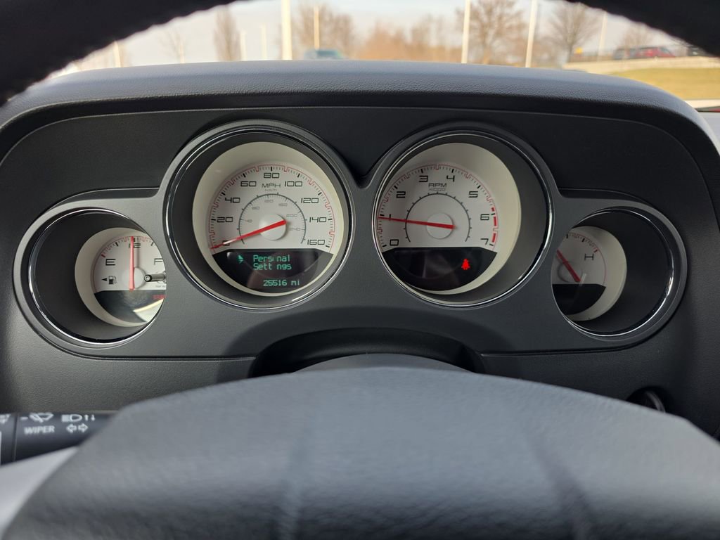 Used 2012 Dodge Challenger R/T image 18