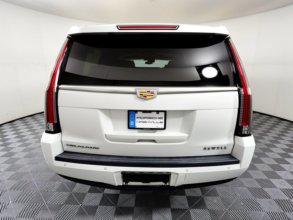 Used 2019 Cadillac Escalade ESV Premium Luxury AWD/4WD image 13