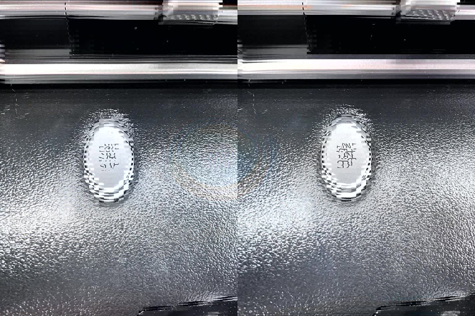 Used 2023 Hyundai Elantra SEL w/ Preferred Accessory Package image 33