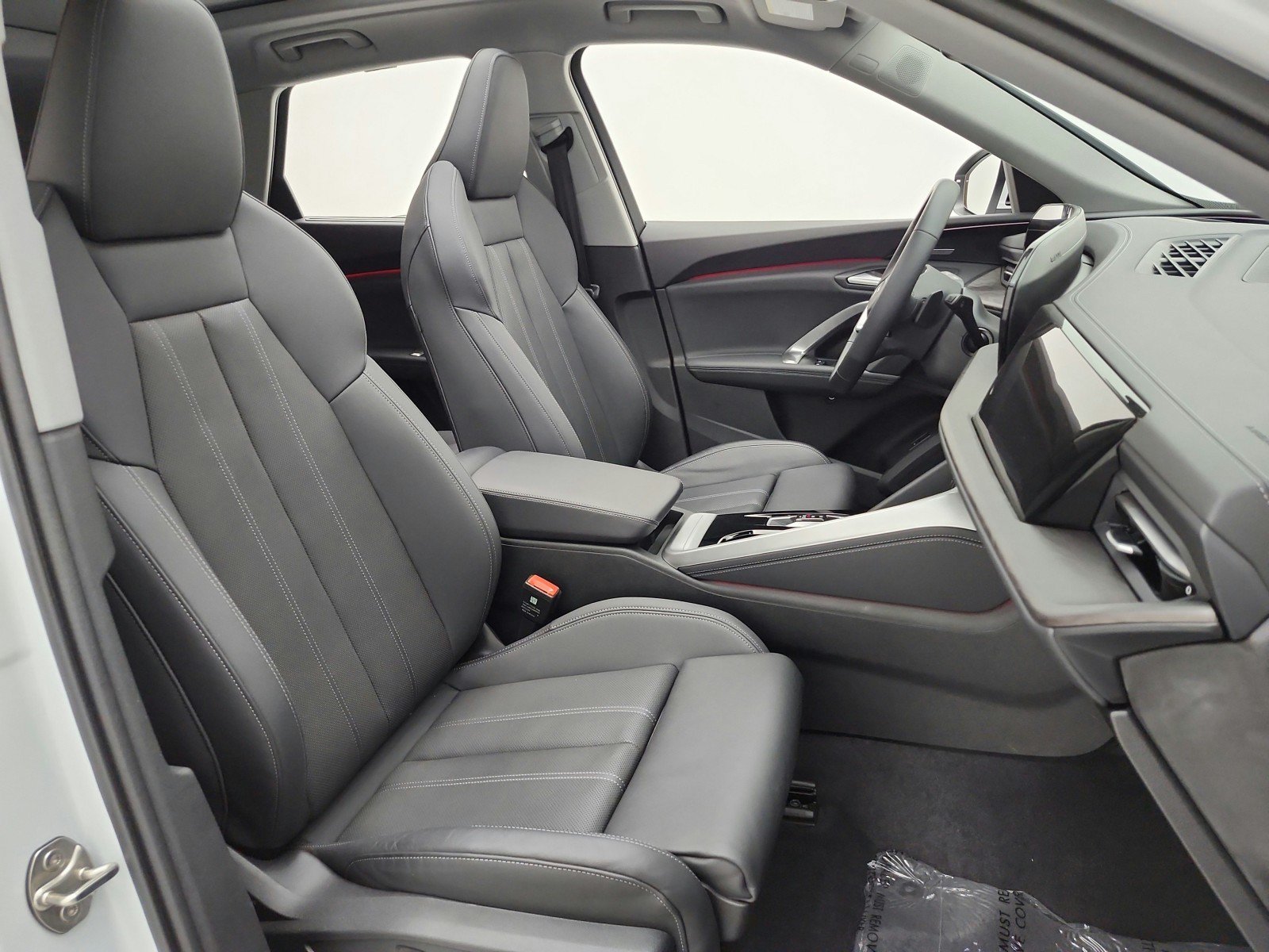 Used 2025 Audi Q5 Premium Plus w/ Premium Plus AWD/4WD image 20