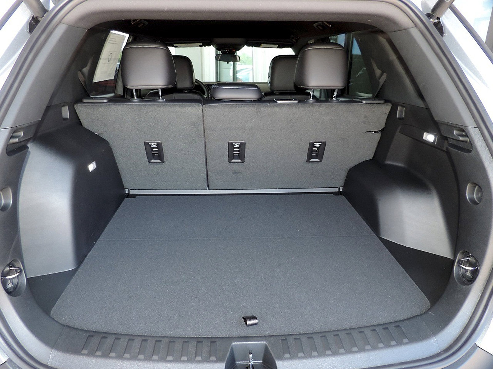 New 2026 GMC Terrain Elevation FWD image 14
