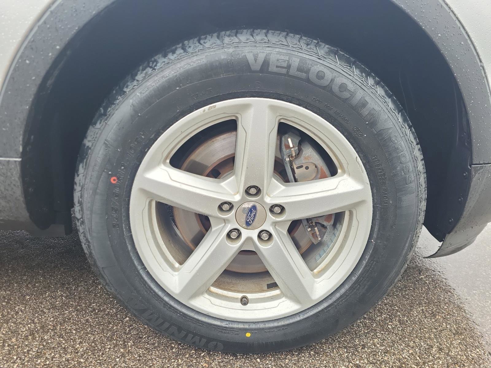 Used 2016 Ford Explorer XLT w/ Equipment Group 201A image 30