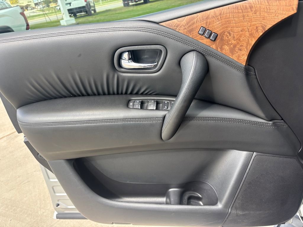 Used 2021 Nissan Armada SL w/ Captain's Chairs Package RWD image 22