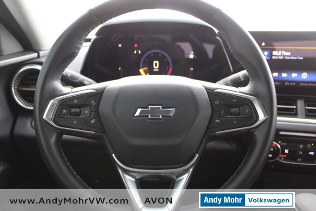 Used 2025 Chevrolet Trax ACTIV w/ Sunroof Package image 26