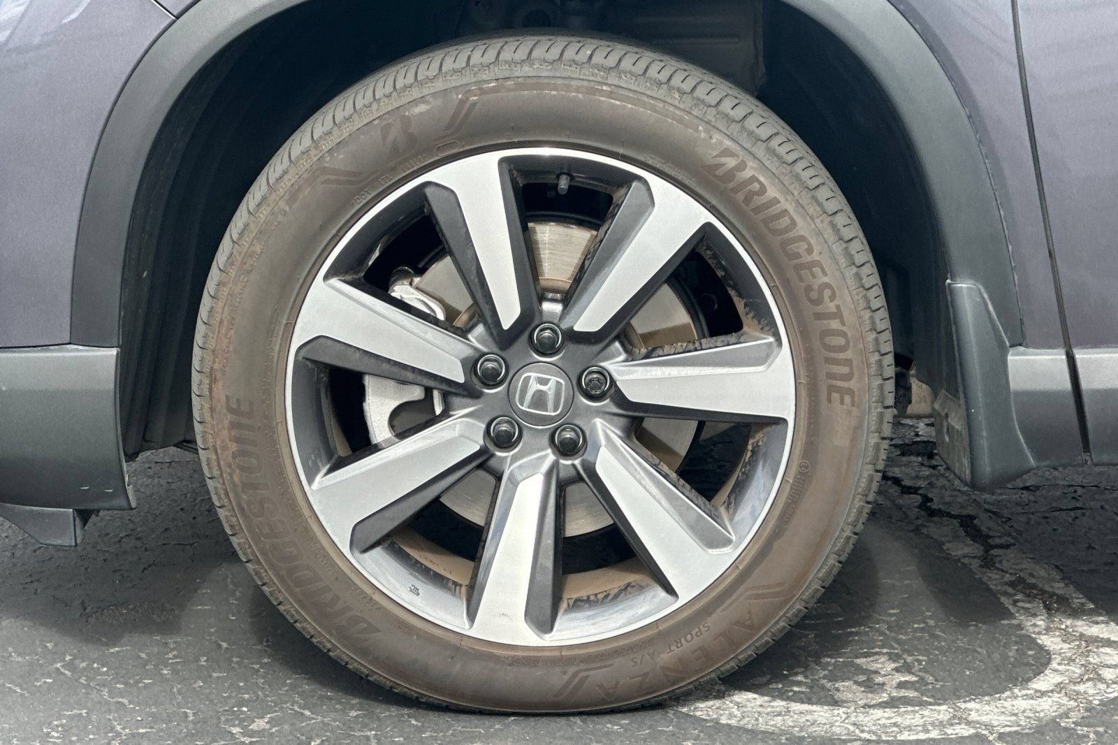 Used 2024 Honda Pilot Touring image 43
