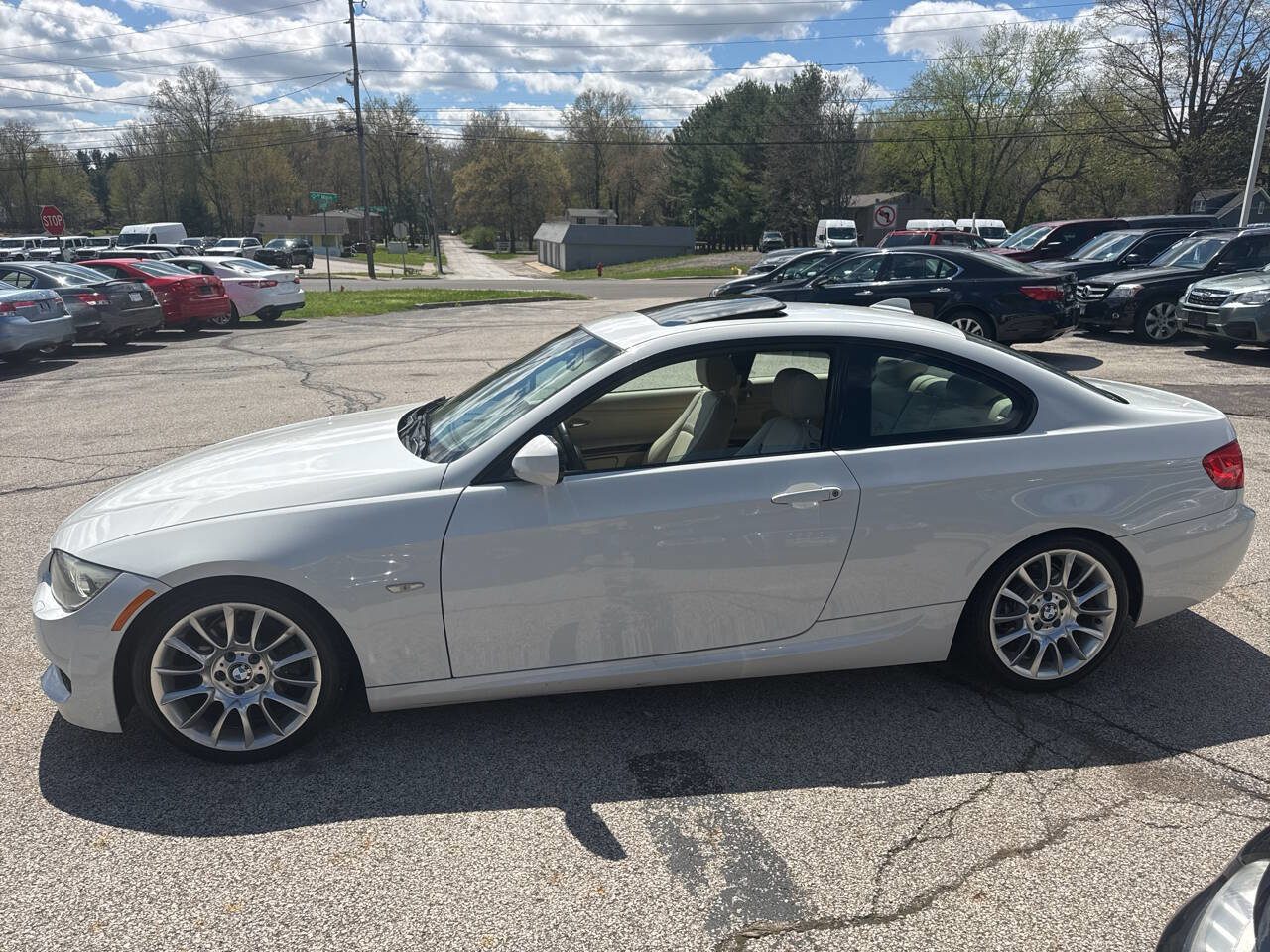 Used 2012 BMW 328i Coupe RWD image 4