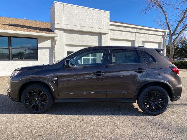 New 2026 Mitsubishi Outlander Sport LE image 2