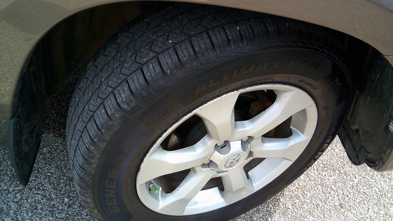 Used 2012 Toyota RAV4 Limited w/ Premium Plus Value Pkg AWD/4WD image 37