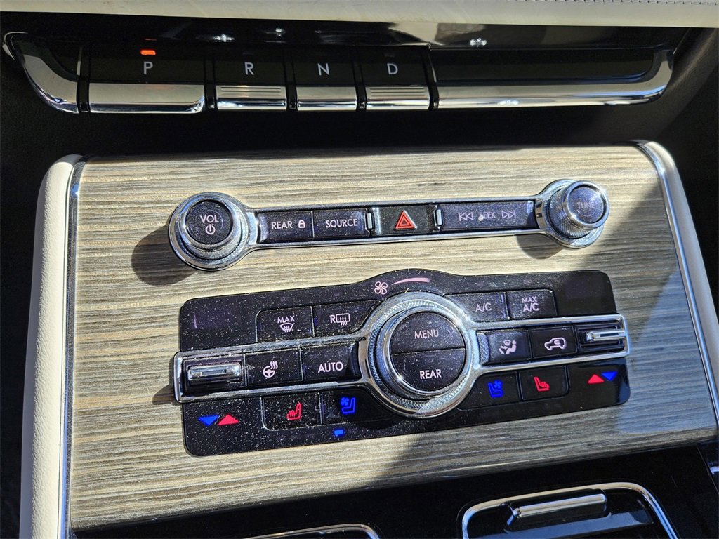 Used 2020 Lincoln Aviator Black Label w/ Dynamic Handling Package image 20