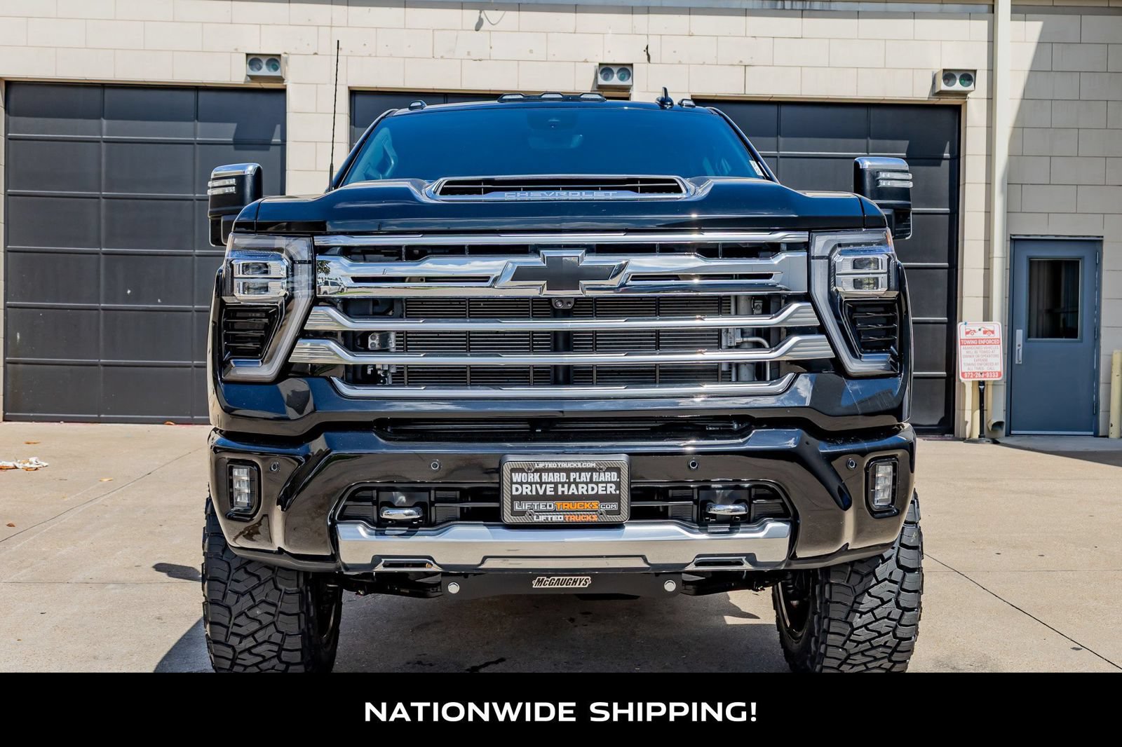 Used 2026 Chevrolet Silverado 2500 High Country w/ High Country Premium Package AWD/4WD image 4