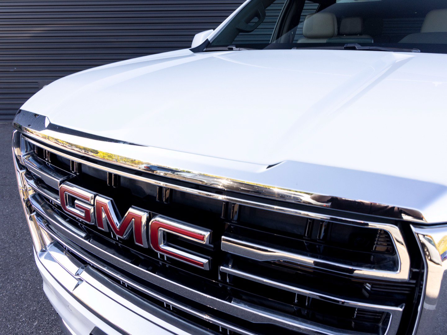 Used 2021 GMC Yukon SLT RWD image 7