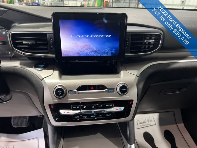 Used 2022 Ford Explorer XLT w/ Equipment Group 202A image 16