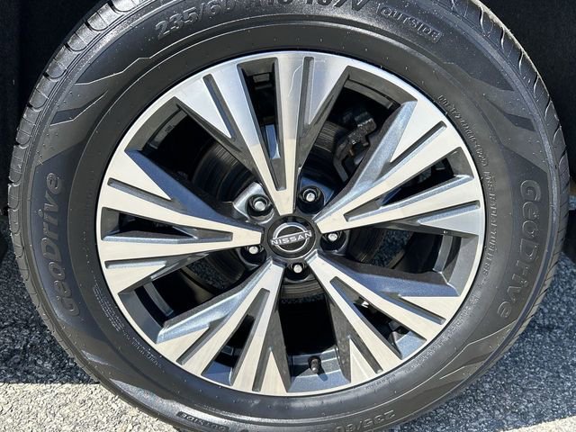 Certified 2023 Nissan Rogue SV AWD/4WD image 11