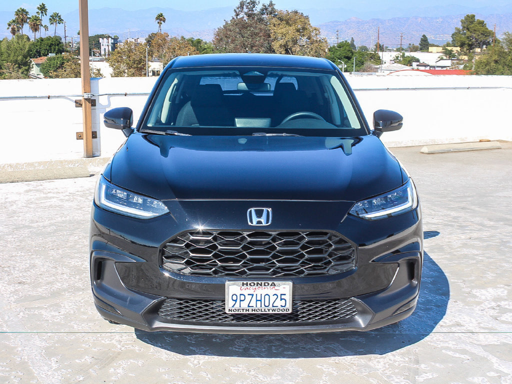 Certified 2025 Honda HR-V LX image 2