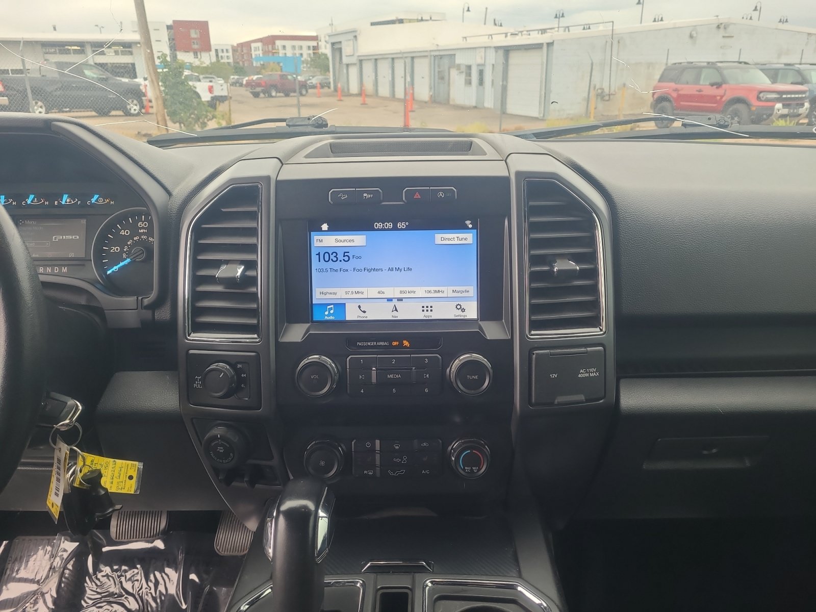 Used 2019 Ford F150 XLT w/ Equipment Group 302A Luxury AWD/4WD image 12