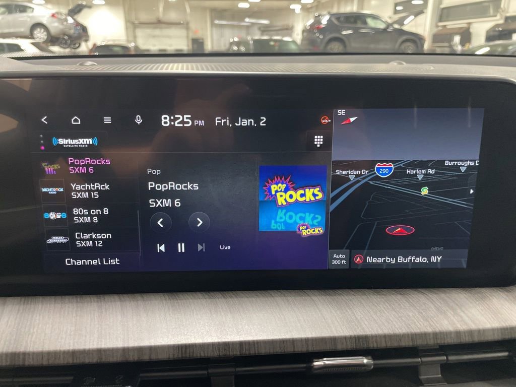 Used 2024 Kia Telluride EX w/ EX Captain's Chair Package image 22