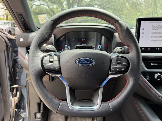 Used 2025 Ford Explorer ST-Line AWD/4WD image 9