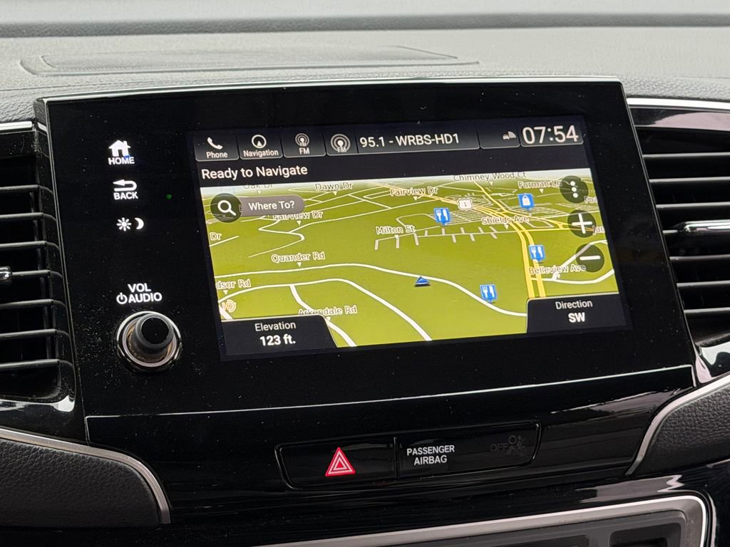 Used 2019 Honda Pilot Touring image 13