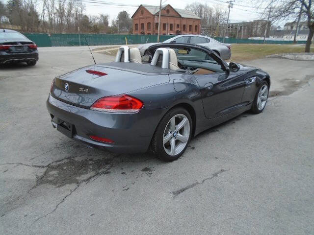 Used 2015 BMW Z4 sDrive28i image 7