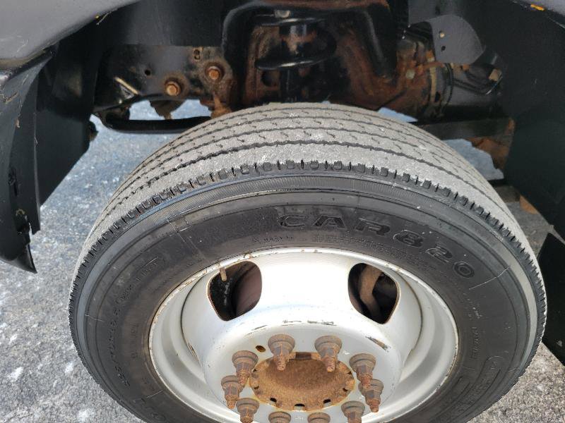 Used 2017 RAM 5500 Tradesman image 26