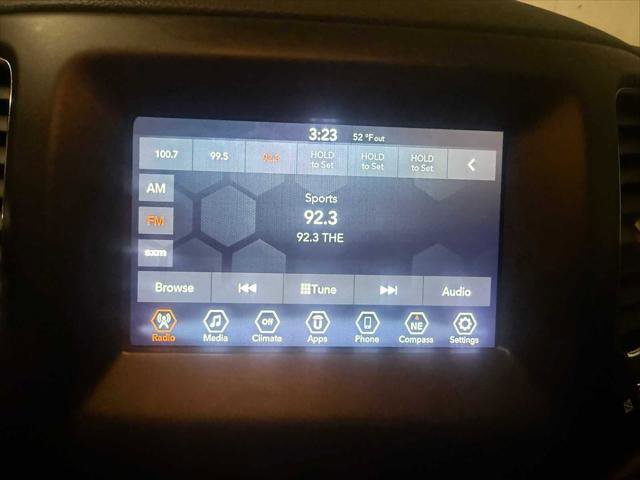 Certified 2021 Jeep Compass Latitude image 31