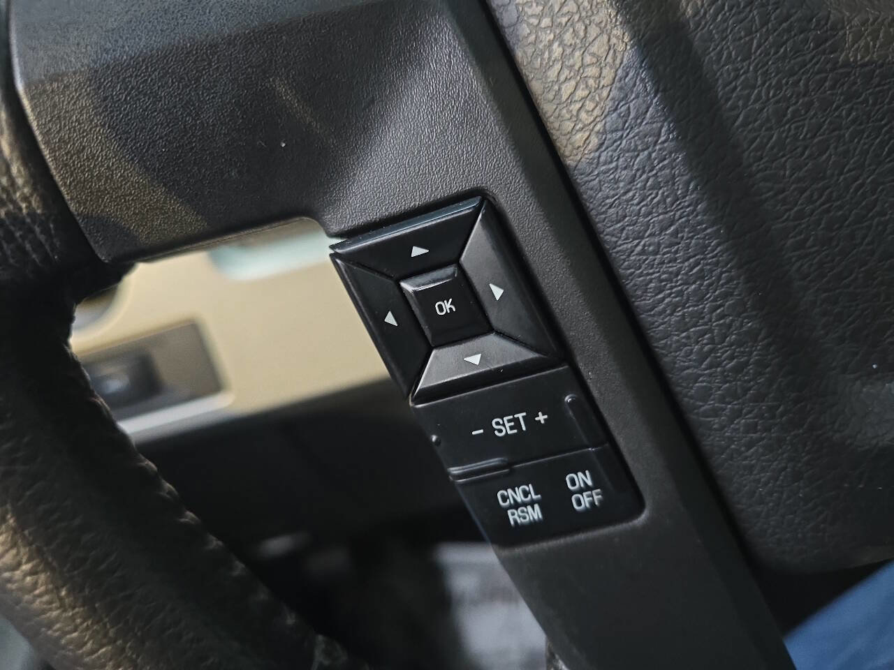 Used 2013 Ford F150 FX4 w/ Luxury Equipment Group image 46