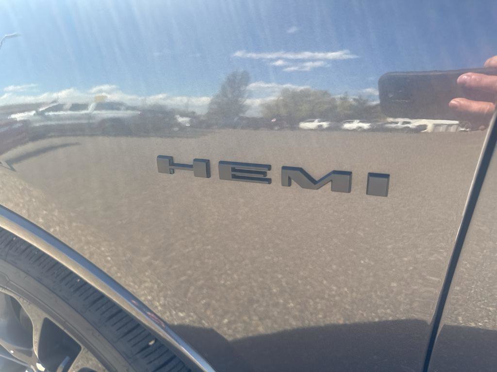 Used 2021 Dodge Durango R/T w/ Premium Interior Group image 10