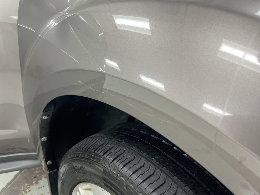 Used 2010 Chevrolet Equinox LTZ AWD/4WD image 30