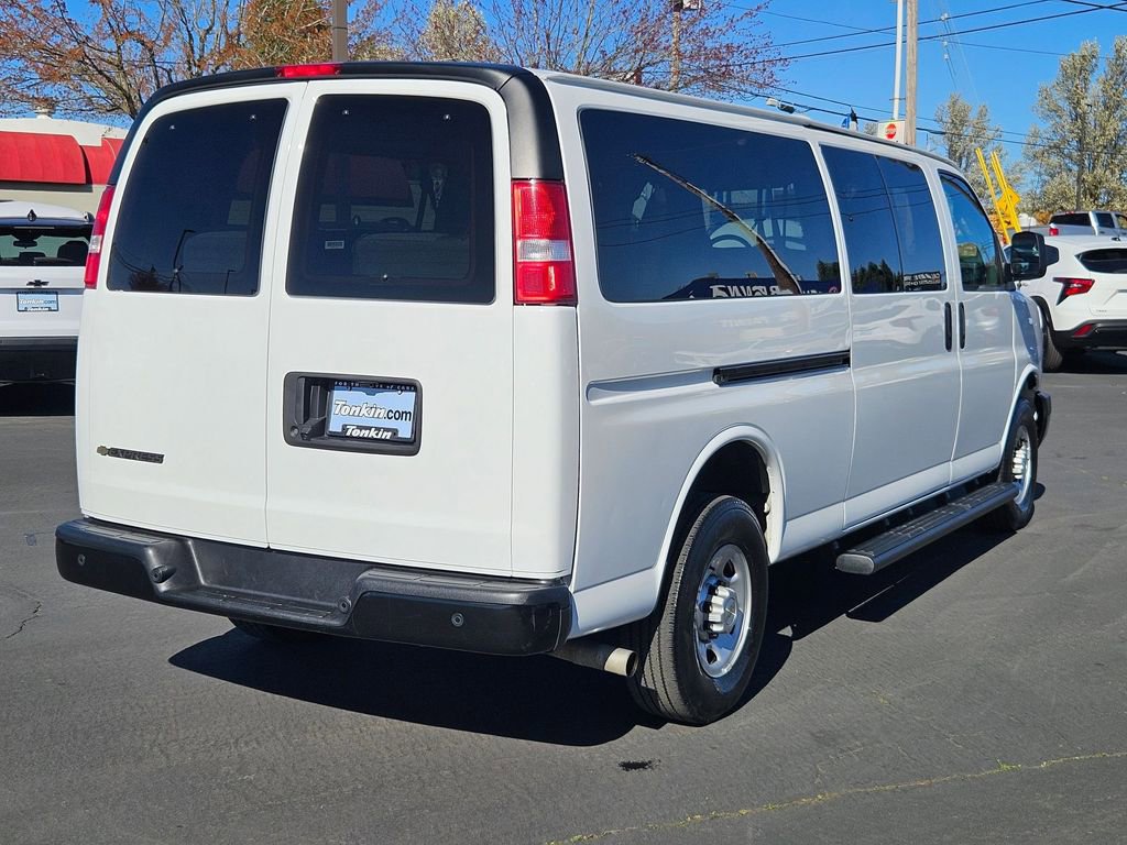 Used 2023 Chevrolet Express 3500 LS image 6