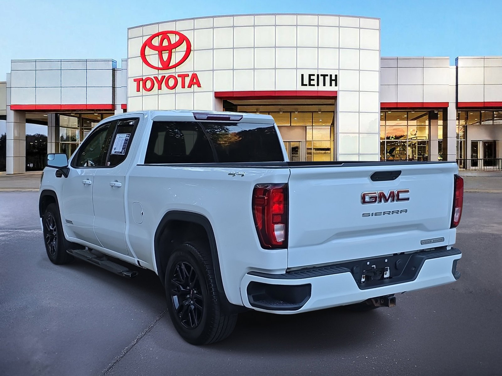 Used 2019 GMC Sierra 1500 Elevation w/ Elevation Value Package image 7