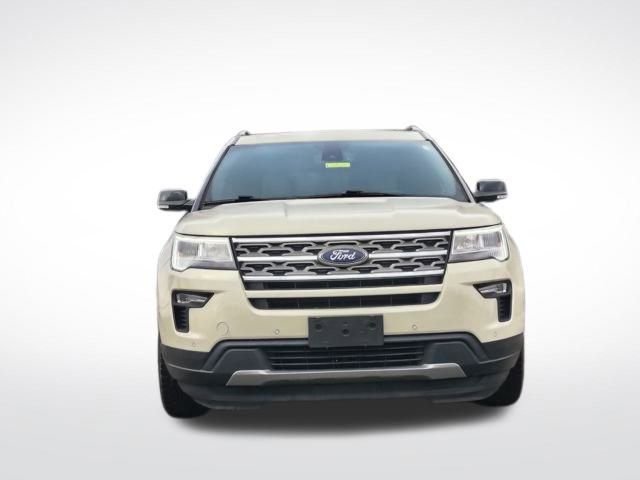 Used 2018 Ford Explorer XLT w/ Equipment Group 202A image 17