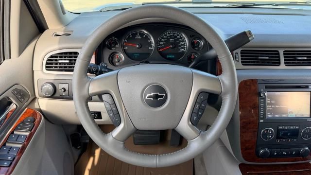 Used 2013 Chevrolet Tahoe LTZ image 34