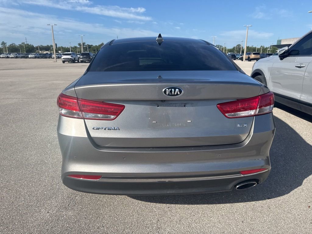 Used 2018 Kia Optima EX image 5