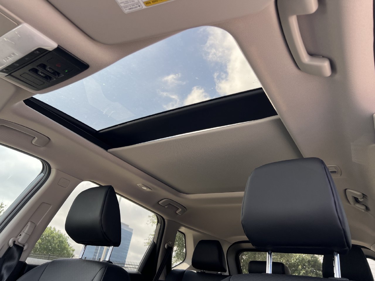 New 2026 Nissan Rogue Dark Armor AWD/4WD image 15
