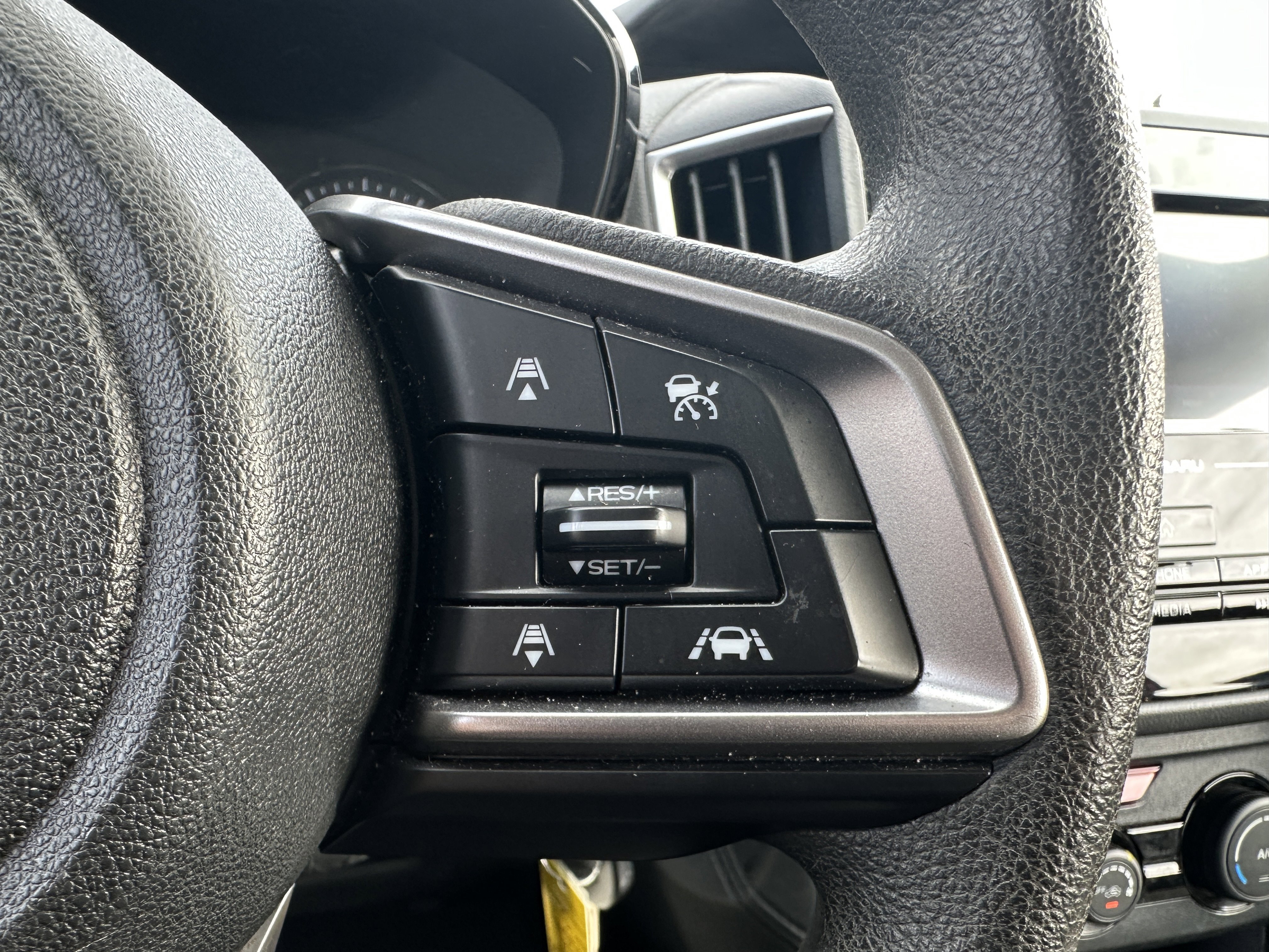 Certified 2023 Subaru Impreza 2.0i image 12