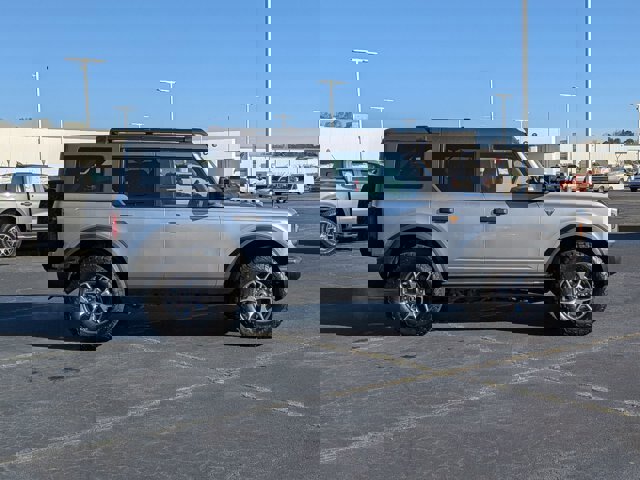 Certified 2023 Ford Bronco Badlands image 3