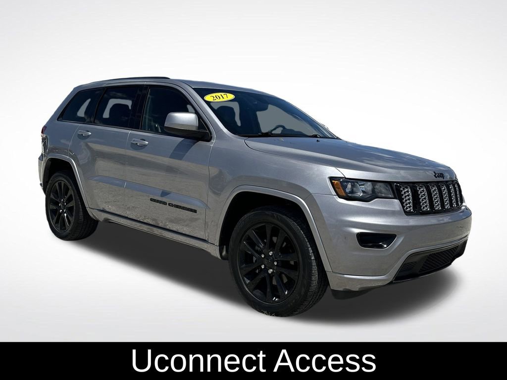 Used 2017 Jeep Grand Cherokee Altitude image 8