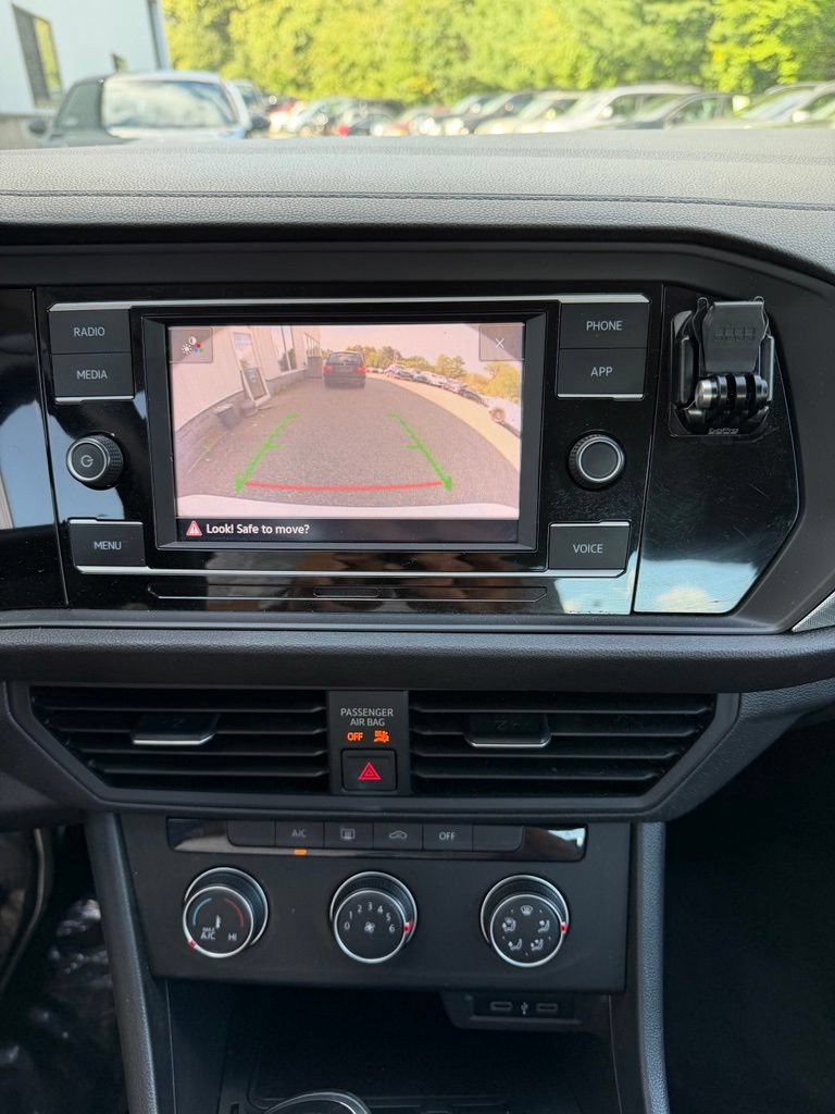 Used 2022 Volkswagen Jetta S FWD image 15