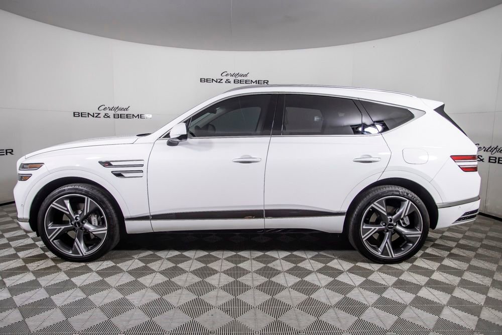 Used 2025 Genesis GV80 2.5T Prestige image 11
