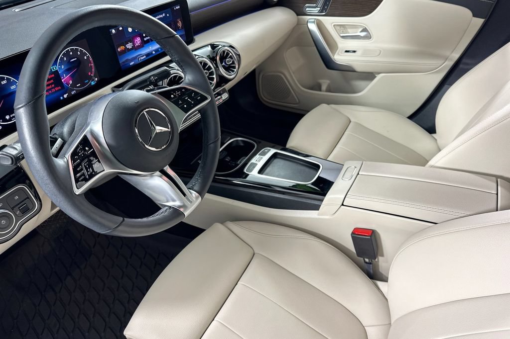 Certified 2026 Mercedes-Benz CLA 250 image 11