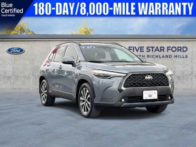 Used 2023 Toyota Corolla Cross XLE w/ Convenience Package FWD image 1