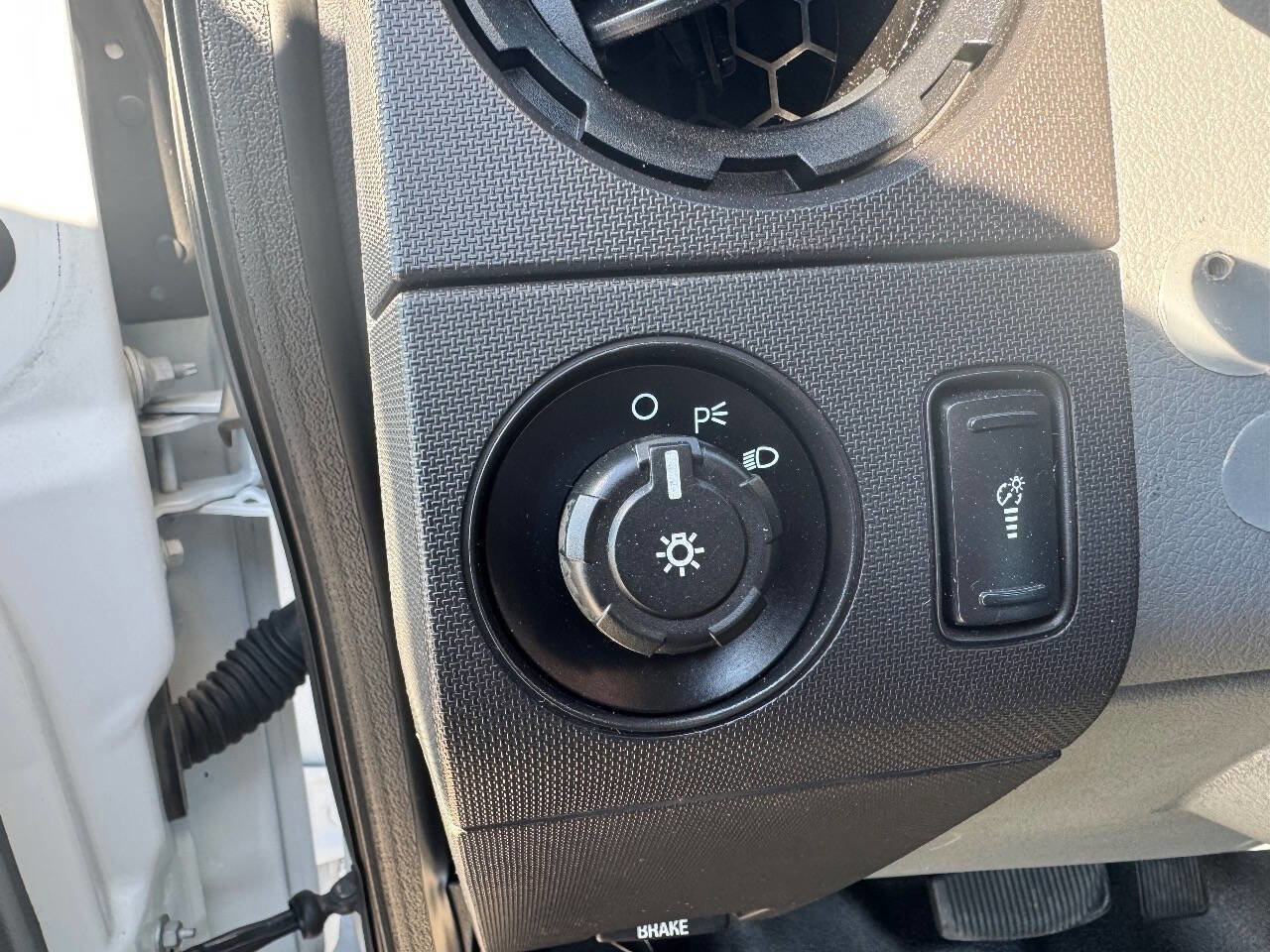 Used 2015 Ford F550 4X4 2dr Regular Cab 140.8 200. image 13