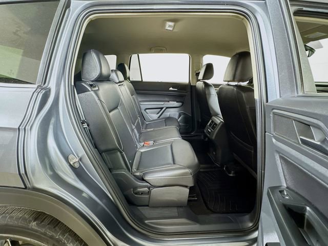 Used 2021 Volkswagen Atlas SE w/ Towing Package image 25