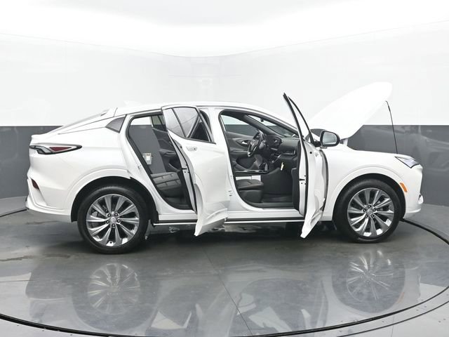 New 2026 Buick Envista Avenir FWD image 57