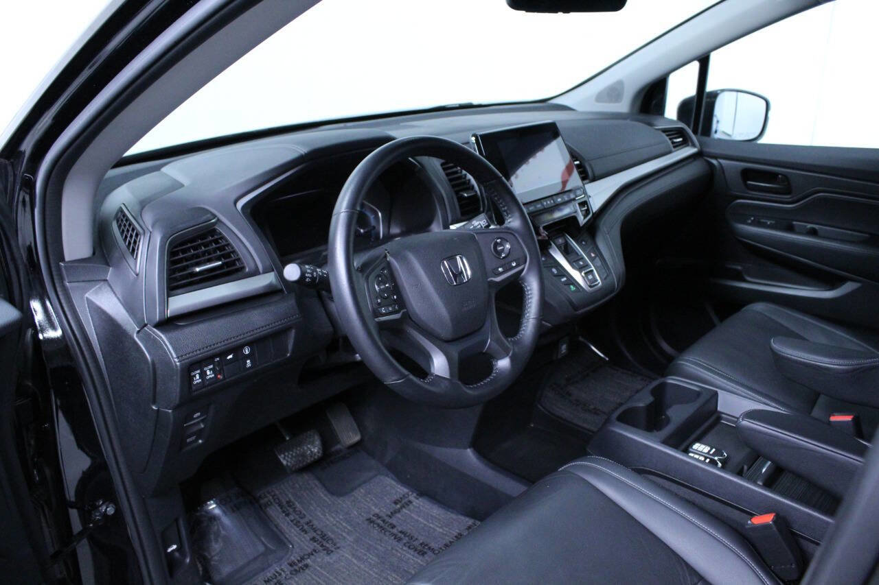 Used 2024 Honda Odyssey EX-L image 16