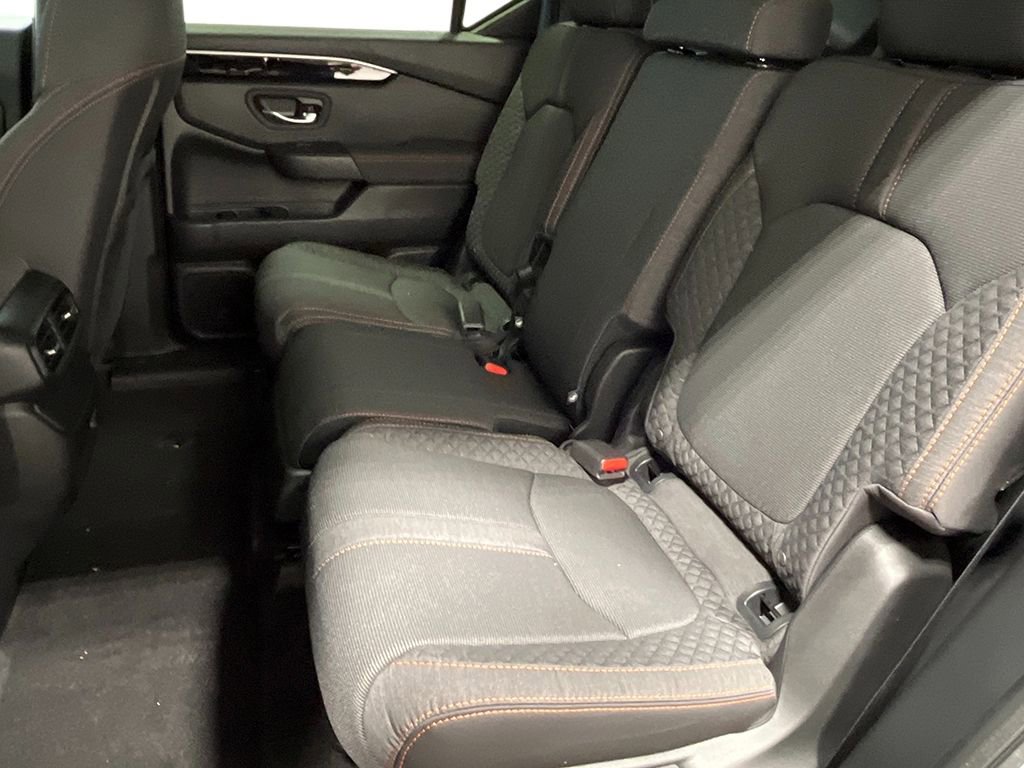 New 2025 Honda Pilot Sport image 22