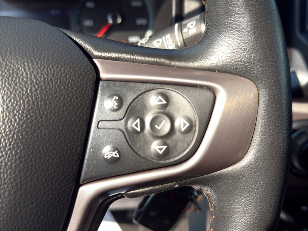 Used 2022 GMC Canyon AT4 w/ Trailering Package image 19