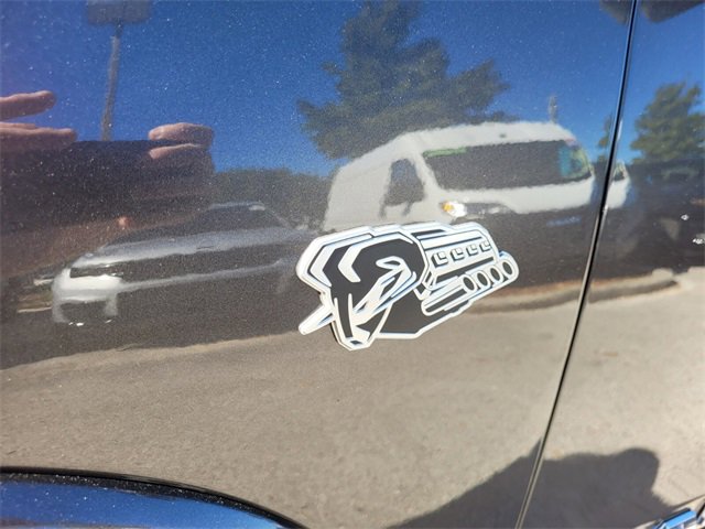 New 2026 RAM 1500 4x4 Crew Cab image 4